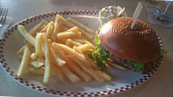 Sam Kullman`s Diner food