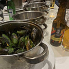 Mussel Inn food