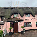 The Anvil Inn outside