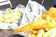 Alandas Fish And Chip Shop food