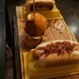 Bodegon De Alejandro Comida