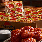 Pizza Hut food