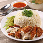 Yào Jì Shāo Là Jī Fàn Yeow Ji Chicken Rice food