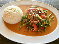 Thong Thai-Bistro food