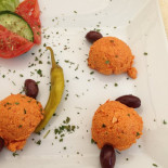 Dionysos Comida