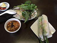 Pho Hong Tam food