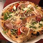Pizzeria Borghetto Di Suphabun Somjit food