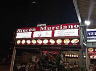 Rincon Murciano inside