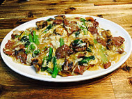 Mee the Noodle House food