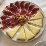 Nugolat Comida