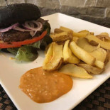 Le 17 Comida