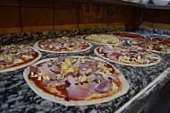 Pizzeria La Torreta food