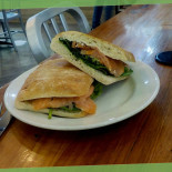 Dan Dans Cafe Comida