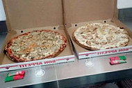 Pizzaland food