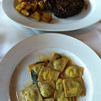 Toscanova Century City food