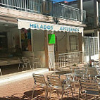 Heladeria Cafeteria Los Jijonencos inside