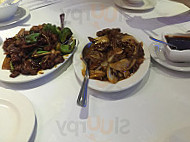 Young's Peking food