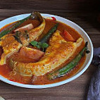 Warung Makan Asam Pedas Warisan Nusantara food