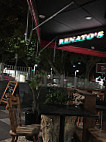 Renato's Cafe outside