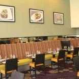 Casterbridge Grill Dentro