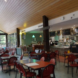 Falls cafe Dentro