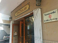 Café Italiano outside