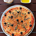 Pizzeria Pesto food