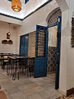 La Taverna Del Burlaero inside