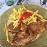 Casa Ezequiel Comida