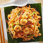 Unforgetable Char Kuey Teow Lok Lok Street food
