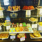 Drury Ln. Bakery Cafe food