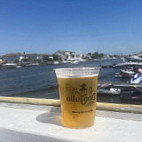 Bracco's Clam Oyster food