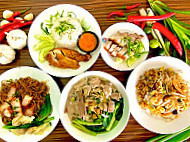 May Tuck Kitchen Měi Dá Chú Fáng food