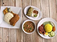 Coto Makassar Burasak food
