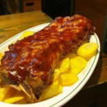 Batuke Taperia Cerveceria Comida