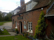 Cross Keys Inn outside