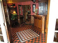 Ye Olde Boote Inn inside