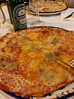 Pizzeria Picola food