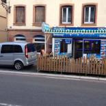 Snack Deliss Exterior