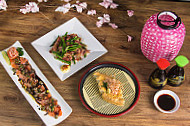 Miyabi Sushi & Japanese Cuisine food