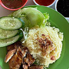 Isa Nasi Ayam food
