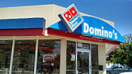 Domino's Pizza outside