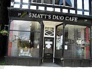 Smatt's Duo Cafe Bistro outside