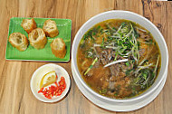 Pho Sac food