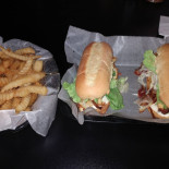 Jws 3rd Base Comida