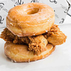 Lee's Fried Chicken Doughnuts food