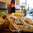Hennefer Grill Pizzeria food