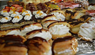 Pastelería Antón food