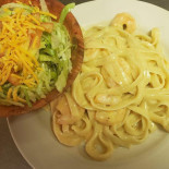 Cajan's Eatery Comida