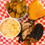 The Smokin' Pig Comida